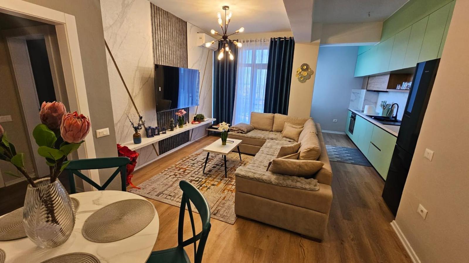 Cityscape 2 , Kavaja St, 11 Floor * Tirana